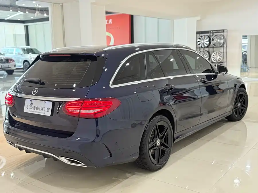 Mercedes C-Class - фото 4